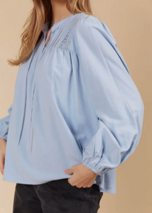 ISLE OF MINE | Aphrodite Blouse | Abbey Road Kaikoura