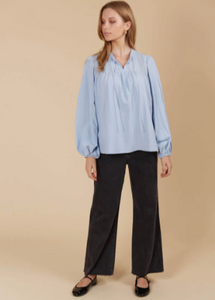 ISLE OF MINE | Aphrodite Blouse | Abbey Road Kaikoura