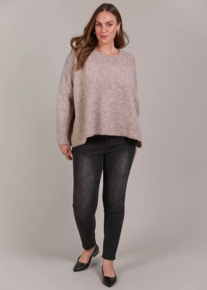EB & IVE | Folie Relaxed Knit | Abbey Road Kaikoura