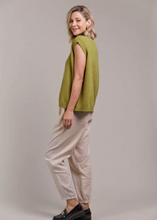 Load image into Gallery viewer, EB &amp; IVE | Folie Vest | Abbey Road Kaikoura