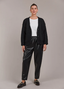 EB & IVE | Katana Cardigan | Abbey Road Kaikoura