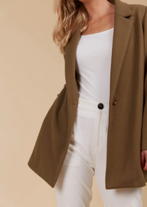 ISLE OF MINE | Kali Coat | Abbey Road Kaikoura