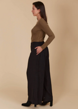 Load image into Gallery viewer, ISLE OF MINE | Venus Pant - Onyx | Abbey Road Kaikoura