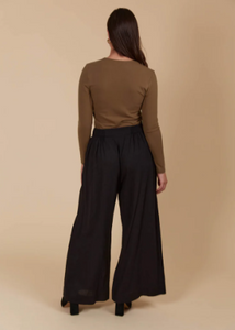 ISLE OF MINE | Venus Pant - Onyx | Abbey Road Kaikoura