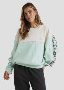 BILLABONG | Cool Days Kendall Crew | Abbey Road Kaikoura