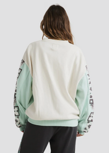 BILLABONG | Cool Days Kendall Crew | Abbey Road Kaikoura