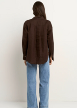 Load image into Gallery viewer, RE:UNION label | Optimum Chocolate Linen Oversized Shirt | Abbey Road Kaikoura