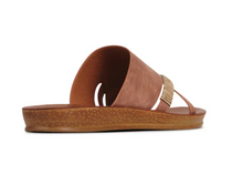 Load image into Gallery viewer, Los Cabos - Bride | Abbey Road Kaikoura