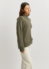 Load image into Gallery viewer, Split Neck Funnel Kale | Abbey Road Kaikoura