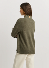 Load image into Gallery viewer, Split Neck Funnel Kale | Abbey Road Kaikoura