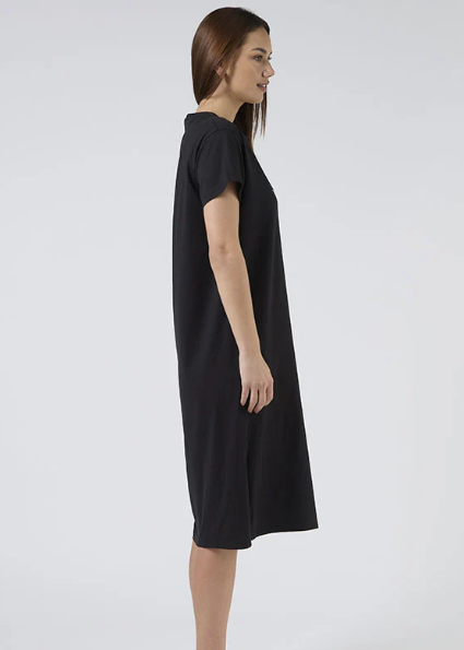 Maxie T-Shirt Dress - Black and White Stripe Star | Abbey Road Kaikoura