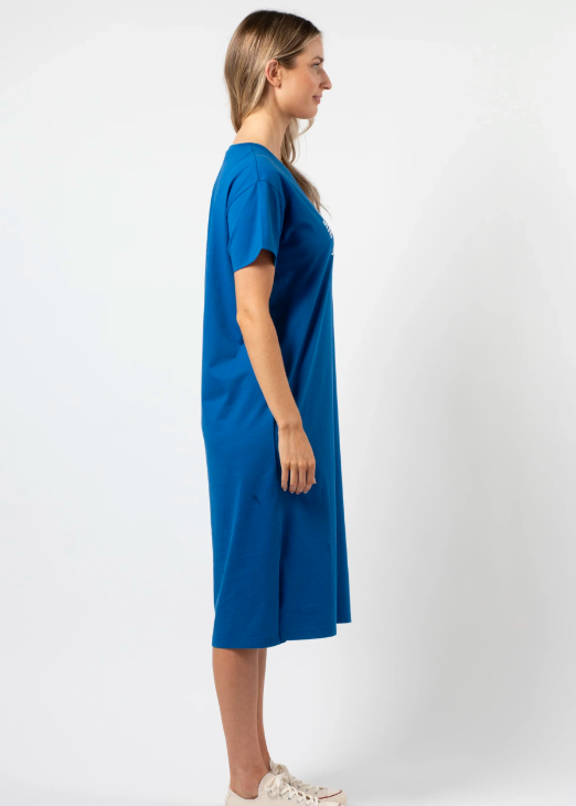 Maxie T-Shirt Dress Deep Blue Bowtiful | Abbey Road Kaikoura
