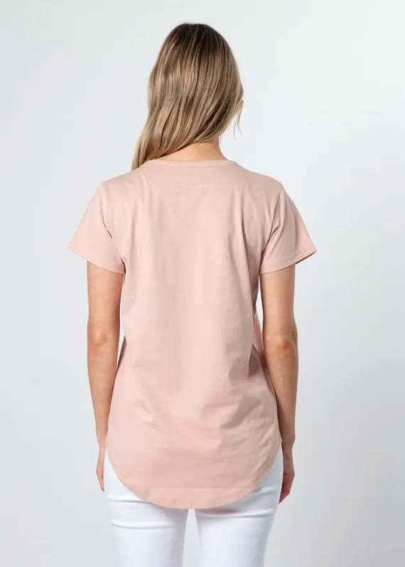 T-Shirt Antique Rose Hydrangeas Flower | Abbey Road Kaikoura
