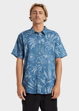 Load image into Gallery viewer, Sundays SS Real Teal | Abbey Road Kaikoura