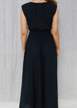 Load image into Gallery viewer, Dear Sutton Birdie Dress /Black|Abbey Road