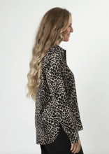 Load image into Gallery viewer, Stella &amp; Gemma Lennon Shirt Perfect Leopard|Abbey Road