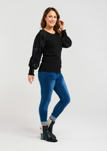Load image into Gallery viewer, Zafina\Aria Top /Black|Abbey Road