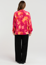 Load image into Gallery viewer, Zafina\Irene Top /Pink Aurora|Abbey Road