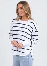 Load image into Gallery viewer, Foxwood\Farrah Stripe Long Sleeve /WhiteNavy Stripe|Abbey Road