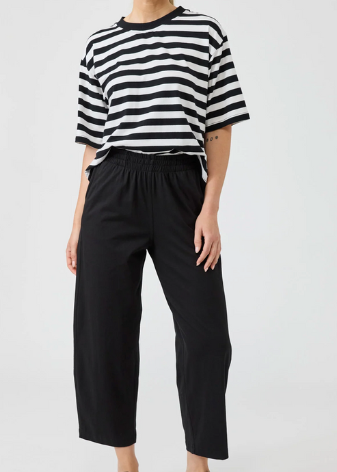 Studio Traveller Pant Ebony | Abbey Road Kaikoura