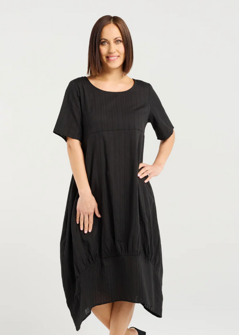 Selena Dress Black | Abbey Road Kaikoura