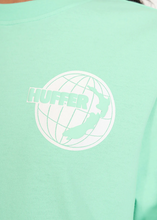 Load image into Gallery viewer, Relax Tee Worldwide Jelly | Abbey Road Kaikoura 