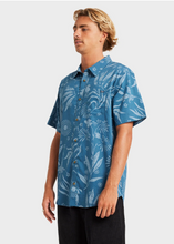 Load image into Gallery viewer, Sundays SS Real Teal | Abbey Road Kaikoura