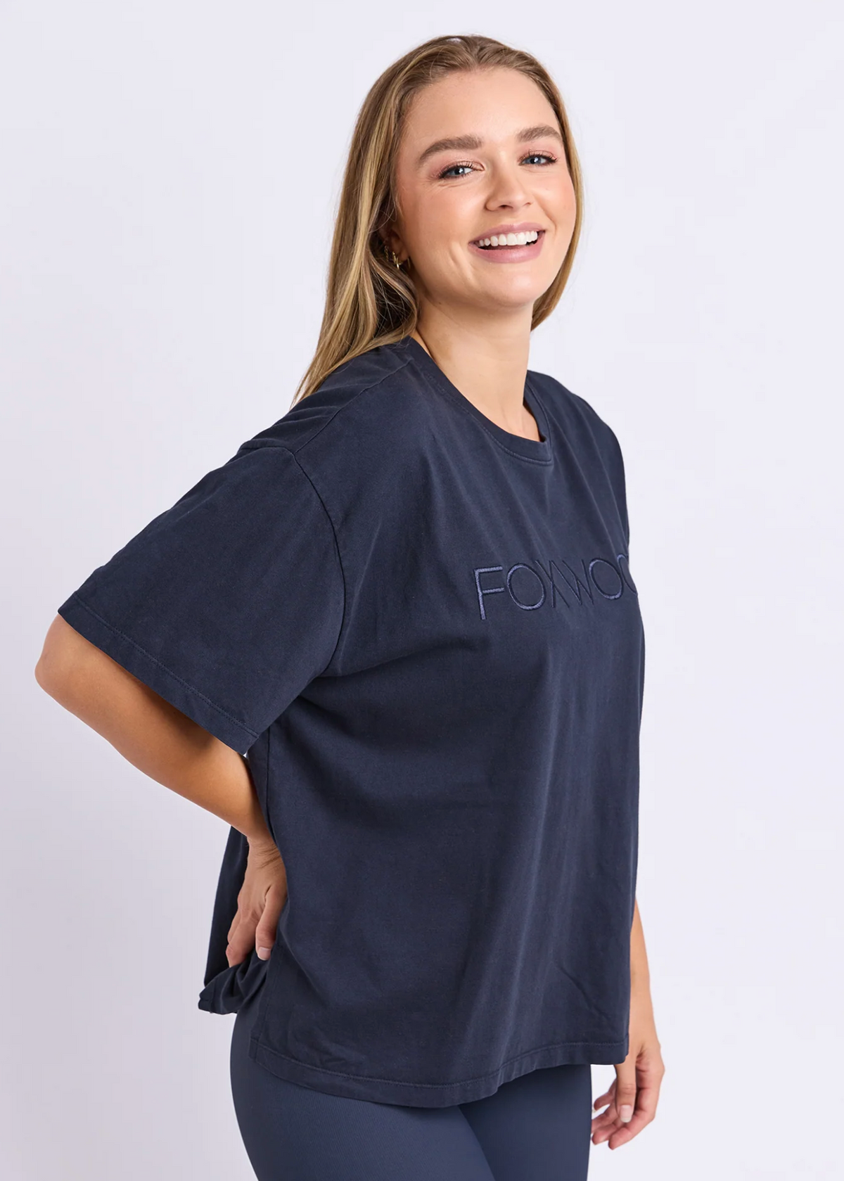 Simplified Tee - Navy | Abbey Road Kaikoura