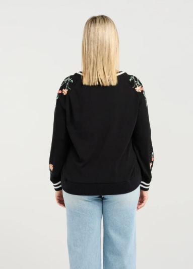 Sloane Jumper - Black | Abbey Road Kaikoura