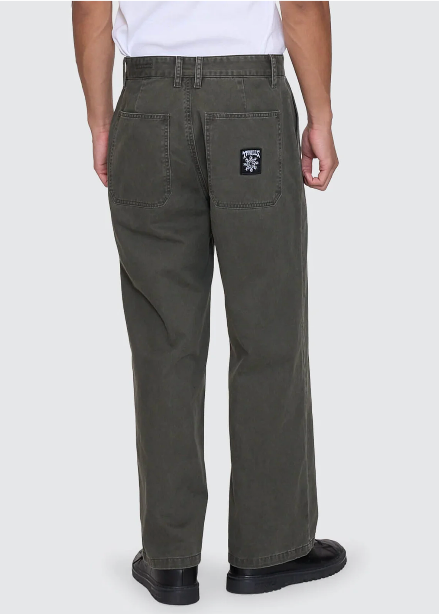 Stagger Big Slacker Cropped Pant - Oil Green | Abbey Road Kaikoura
