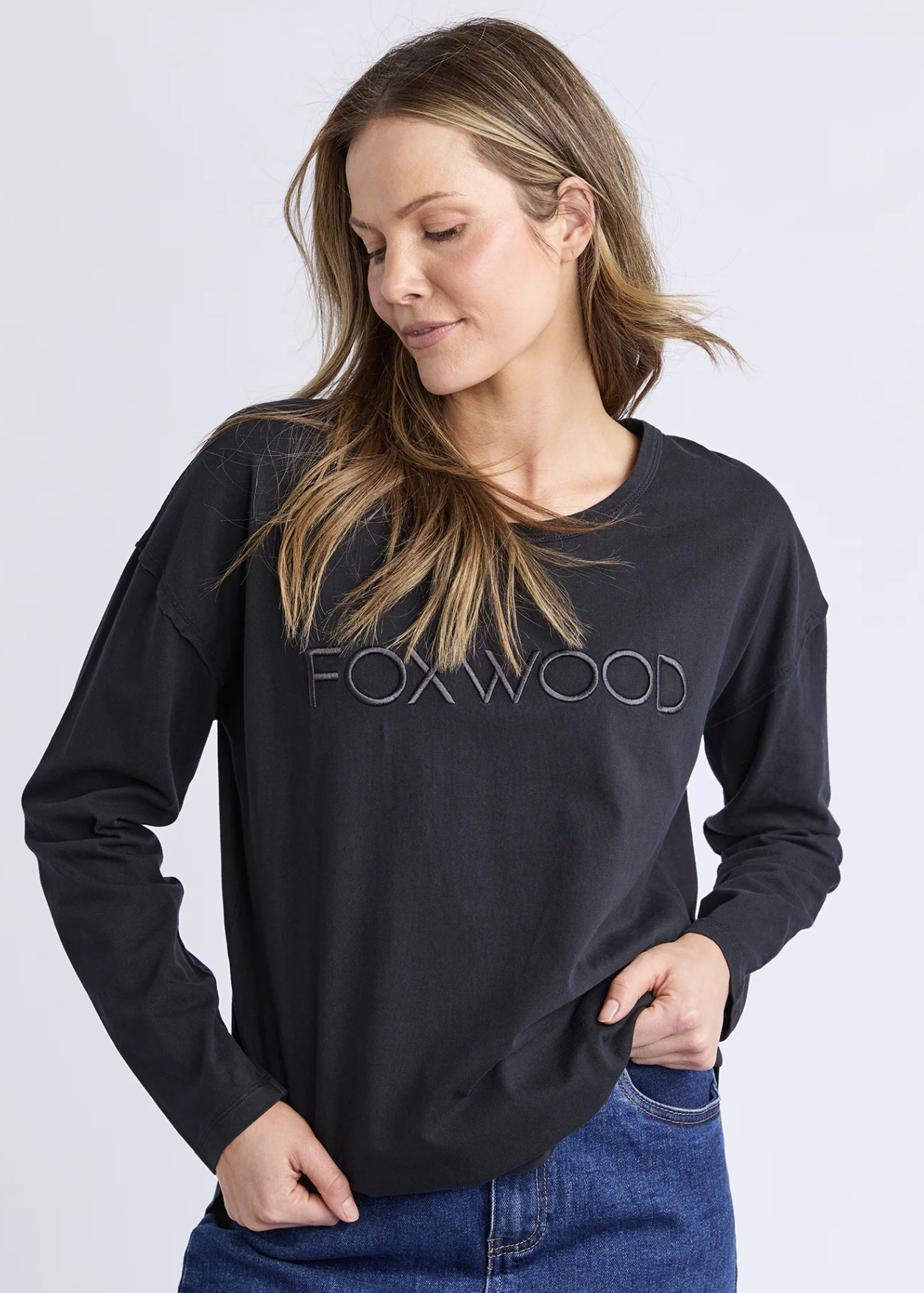 Standard Long Sleeve Black | Abbey Road Kaikoura