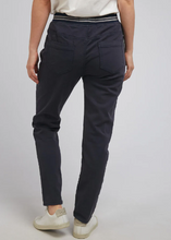 Load image into Gallery viewer, Sylvia Jogger - Navy | Abbey Road Kaikoura