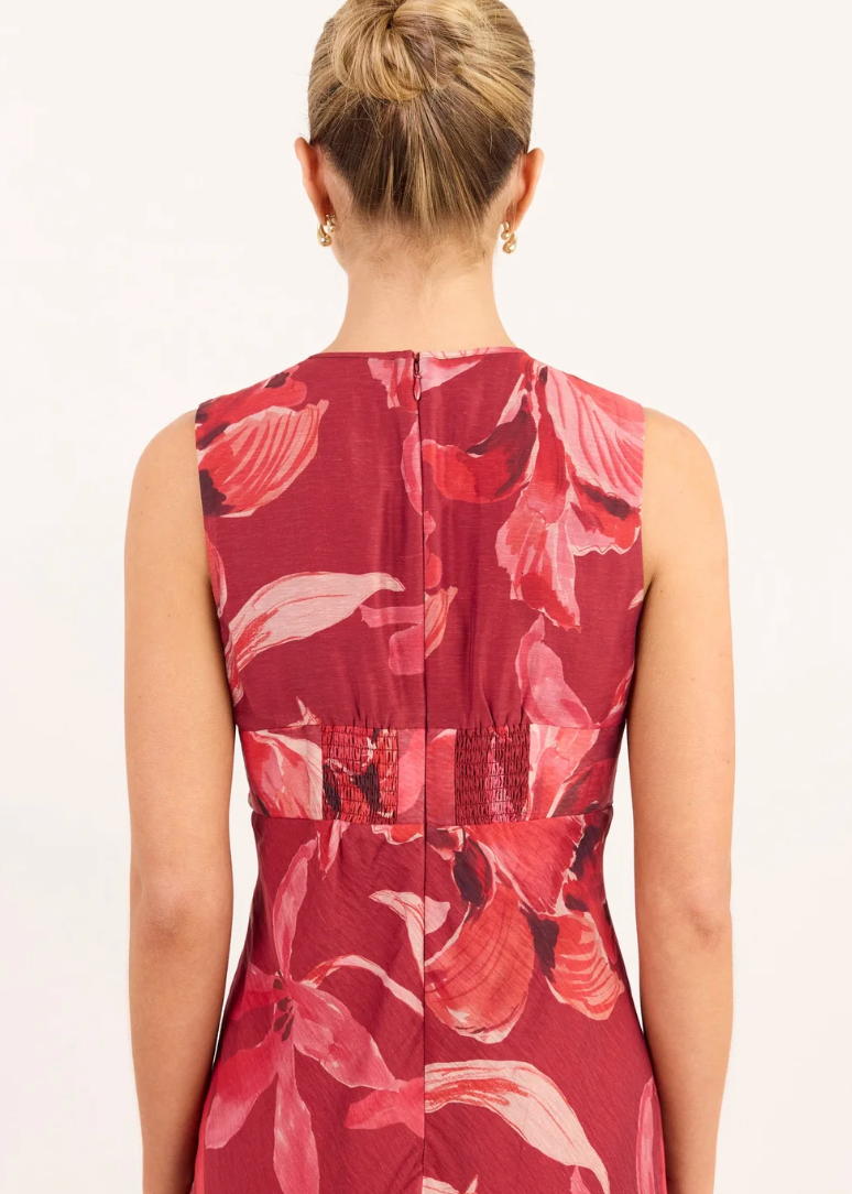 Tuck Large Red Peony Sleeveless Pleat Front Maxi Dress | Abbey Road Kaikoura