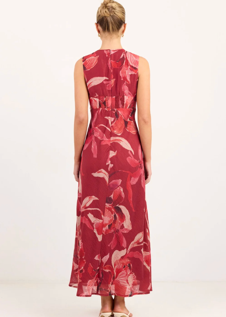 Tuck Large Red Peony Sleeveless Pleat Front Maxi Dress | Abbey Road Kaikoura