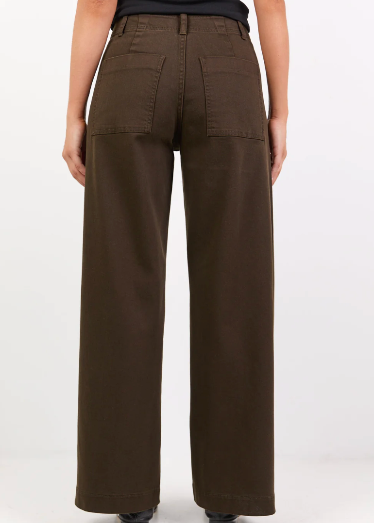 Tune Chocolate Stretch Pintuck Front Wide Leg Jean Pants  | Abbey Road Kaikoura