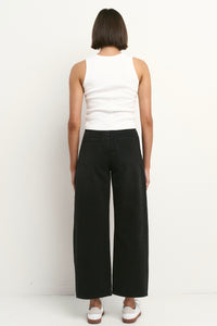 Varsity Forward Seam Barrel Jeans Black | Abbey Road Kaikoura
