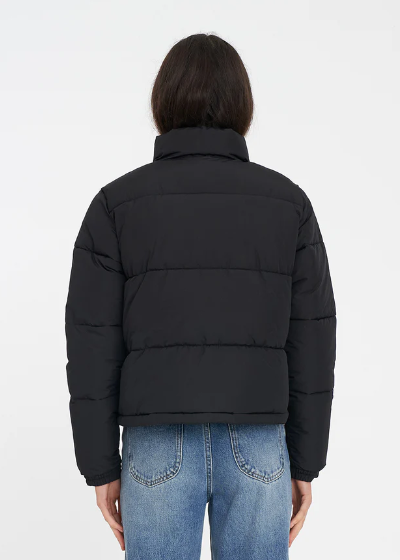 Wmns HFR Track Puffer JKT - Black | Abbey Road Kaikoura