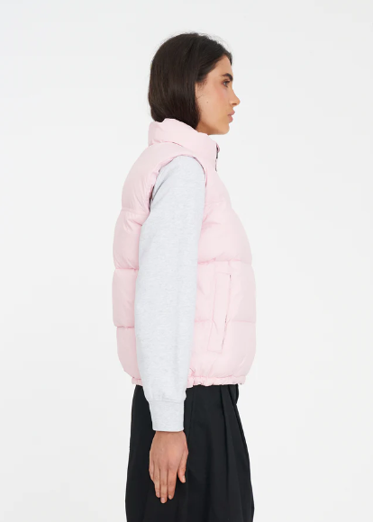 Women's Rider Puffer Vest Petal | Abbey Road Kaikoura
