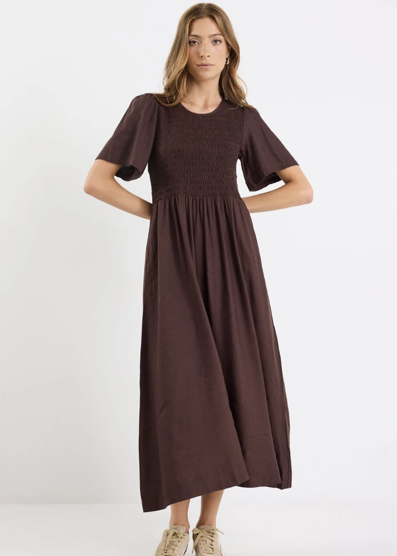 Wren Linen Blend Dress Chocolate | Abbey Road Kaikoura