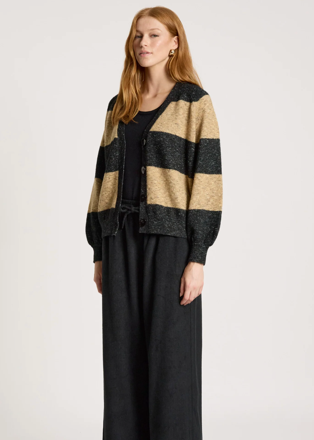 Zarda Cardigan Mocha/Black  | Abbey Road Kaikoura