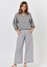 Load image into Gallery viewer, NATURALS BY O&amp;J Linen Top Gargoyle | Abbey Road Kaikoura
