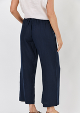Load image into Gallery viewer, NATURALS BY O&amp;J Linen Pant Navy | Abbey Road Kaikoura