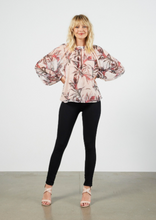 Load image into Gallery viewer, ET ALIA Rebecca Top Fleuriste | Abbey Road Kaikoura