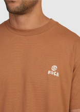 Load image into Gallery viewer, RVCA Utopian Daydream SS Tee | Abbey Road Kaikoura