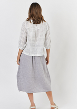 Load image into Gallery viewer, NATURALS BY O&amp;J Linen Top Seagull | Abbey Road Kaikoura