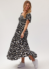 Load image into Gallery viewer, LEMON TREE Skylar Dress Black Daisy | Abbey Road Kaikoura