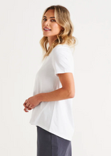 Load image into Gallery viewer, BETTY BASICS Luella Tee White | Abbey Road Kaikoura
