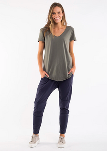 ELM Fundamental Vee Tee | Abbey Road Kaikoura