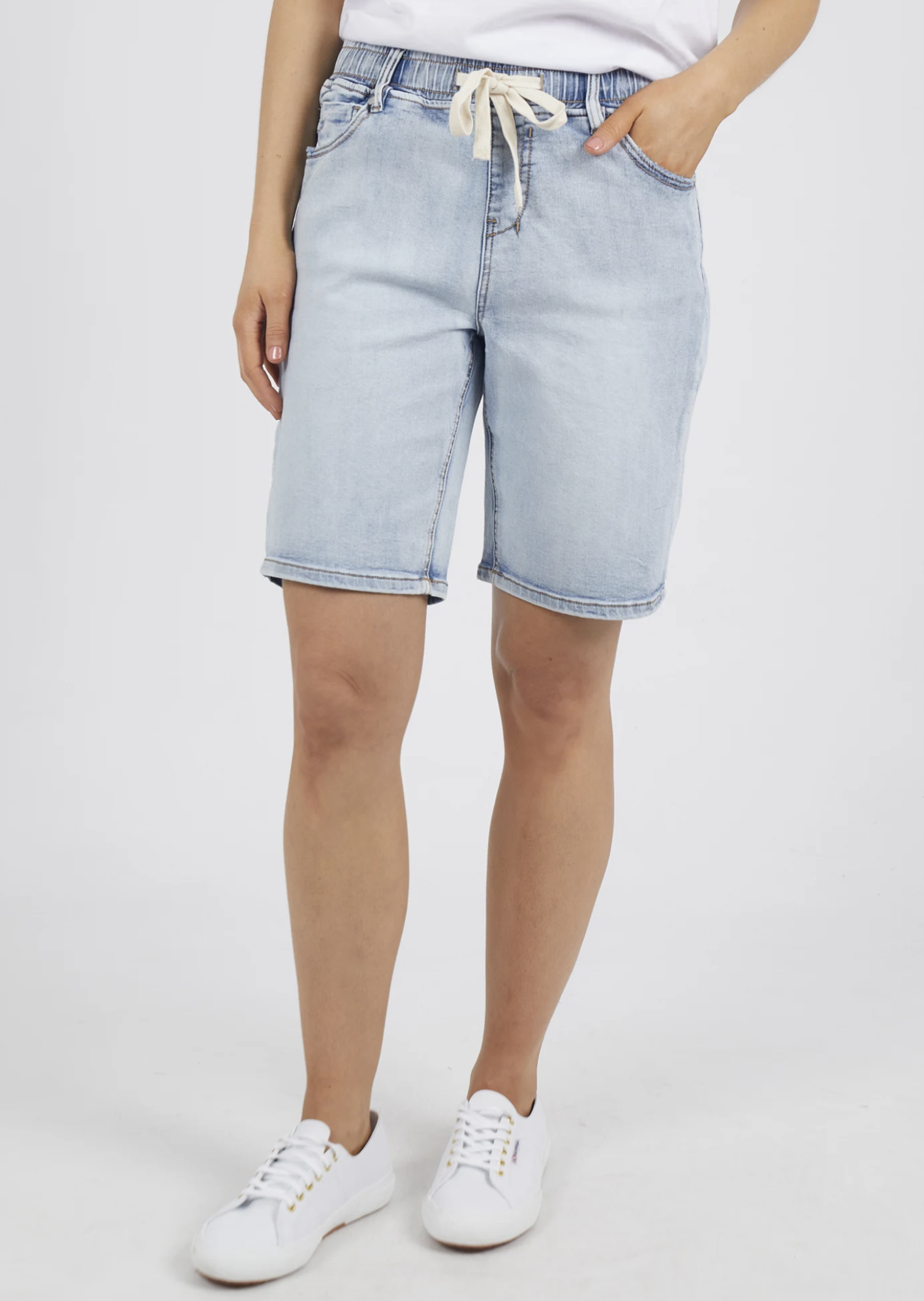 Foxwood Gabby Bermuda Short Light Blue|AbbeyRoad