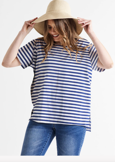 Betty Basics Mia Split Hem Tee/Ocean Stripe |Abbey Road
